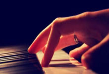 人人体育：[图]萨巴伦卡2-0苦战创5大纪录 硬地大满贯17连胜.